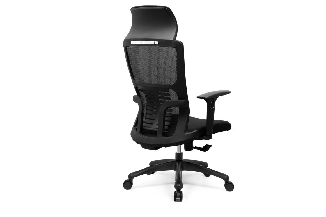 Adjustable Headrest Mesh Staff Chair 90 To 115 Degree Tilt